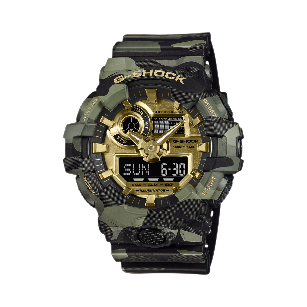 Casio GA-700CMG-3AER sur fond blanc