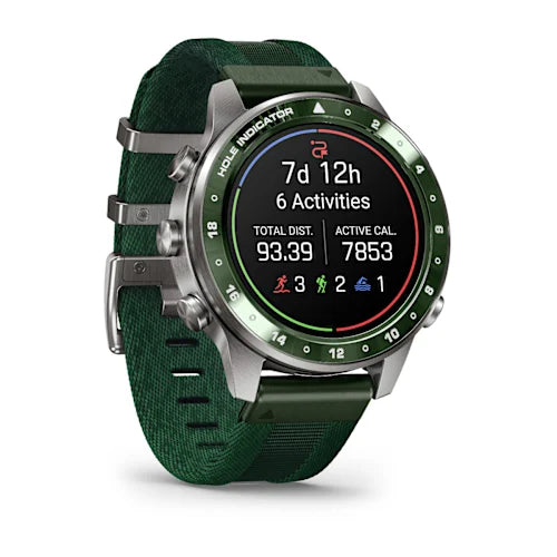 Garmin MARQ Golfer Gen 3 010-04549-50 – trois quarts gauche